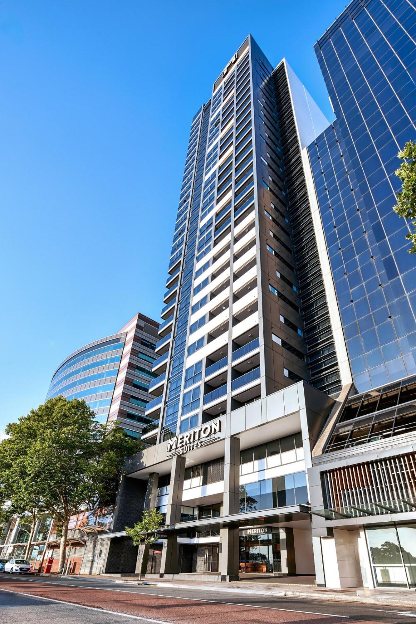 Meriton Suites North Sydney Exterior photo Meriton Suites